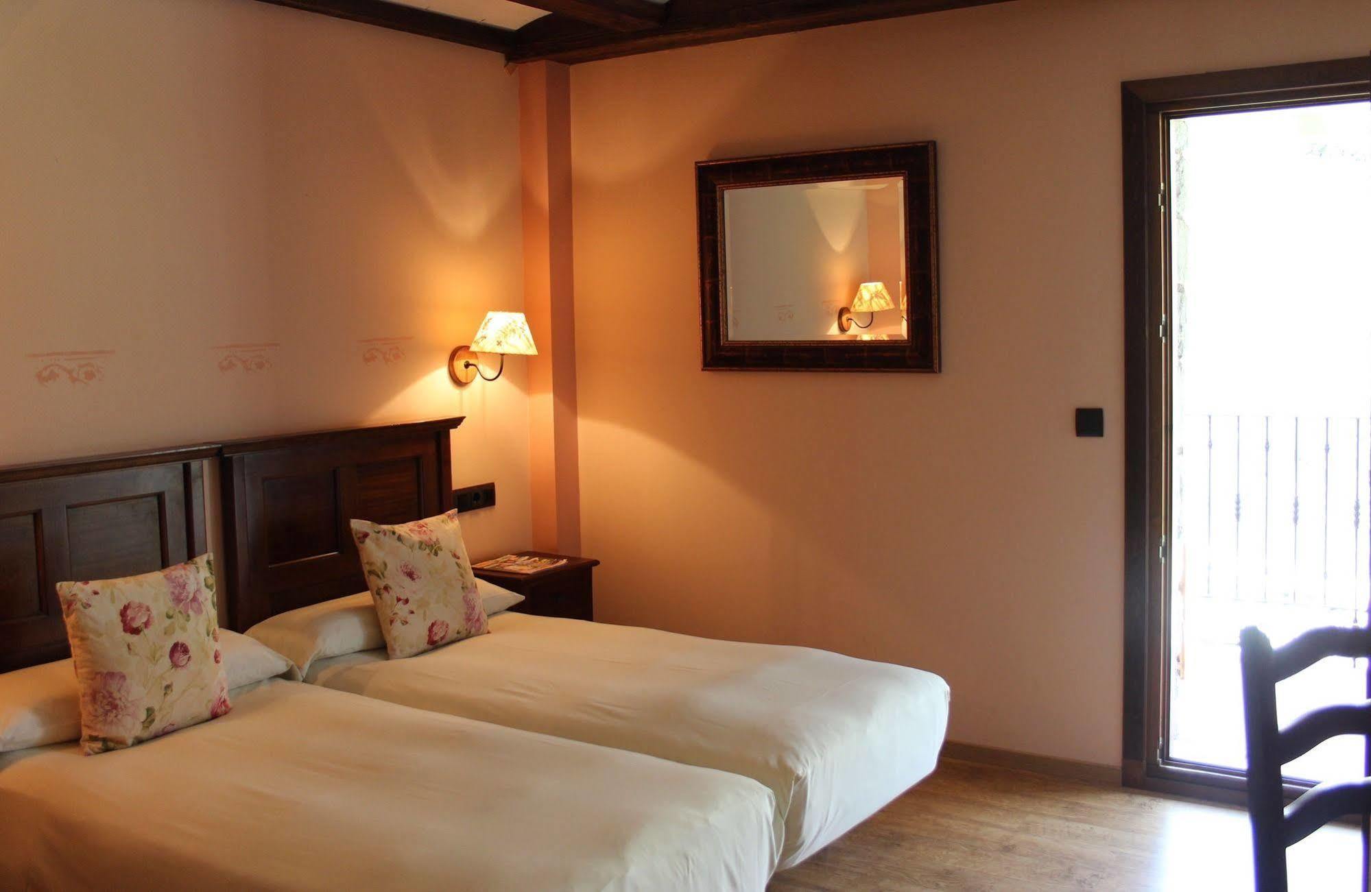 Hotel Casa Arcas فيلانوفا المظهر الخارجي الصورة